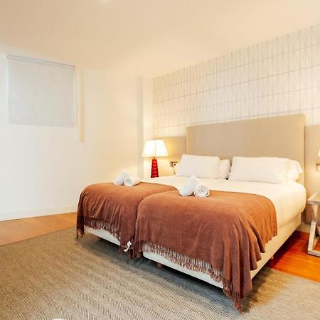 Minty Stay 3Bd Apartment - Triana セビリア エクステリア 写真