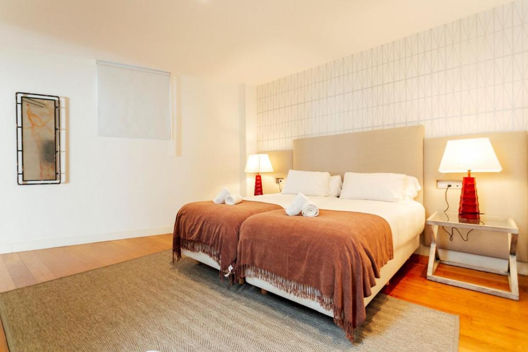Minty Stay 3Bd Apartment - Triana セビリア エクステリア 写真
