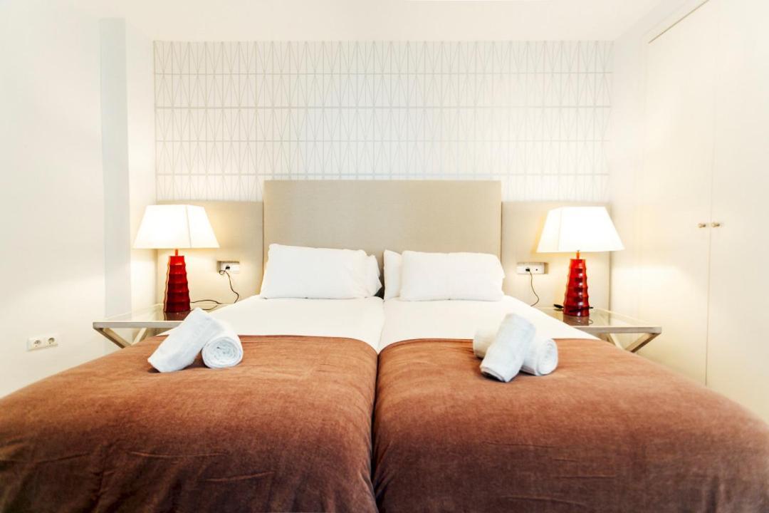 Minty Stay 3Bd Apartment - Triana セビリア エクステリア 写真