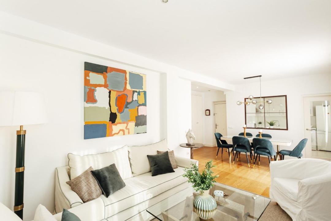 Minty Stay 3Bd Apartment - Triana セビリア エクステリア 写真