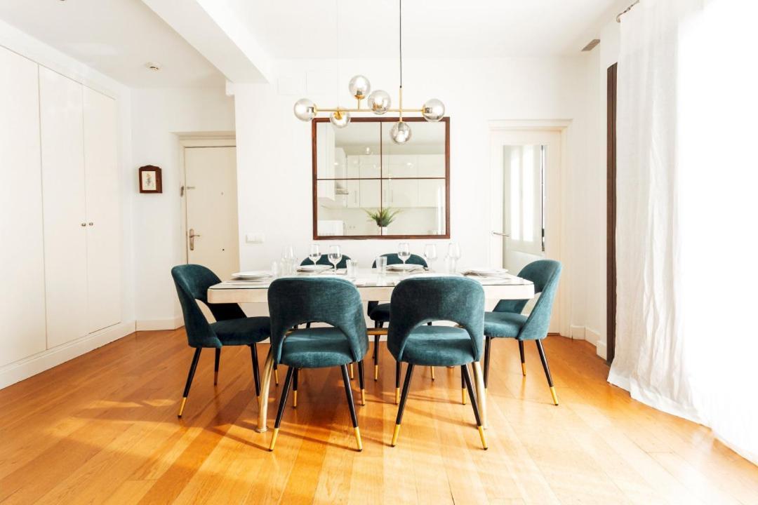 Minty Stay 3Bd Apartment - Triana セビリア エクステリア 写真