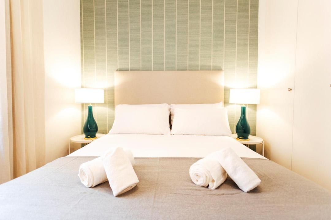 Minty Stay 3Bd Apartment - Triana セビリア エクステリア 写真